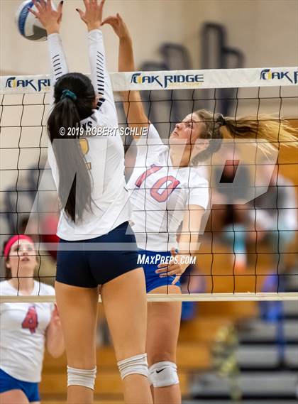 Thumbnail 1 in Folsom @ Oak Ridge photogallery.