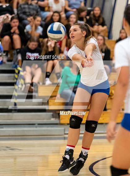 Thumbnail 3 in Folsom @ Oak Ridge photogallery.