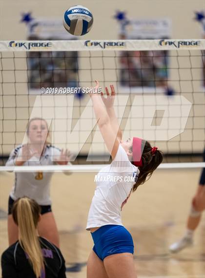 Thumbnail 1 in Folsom @ Oak Ridge photogallery.