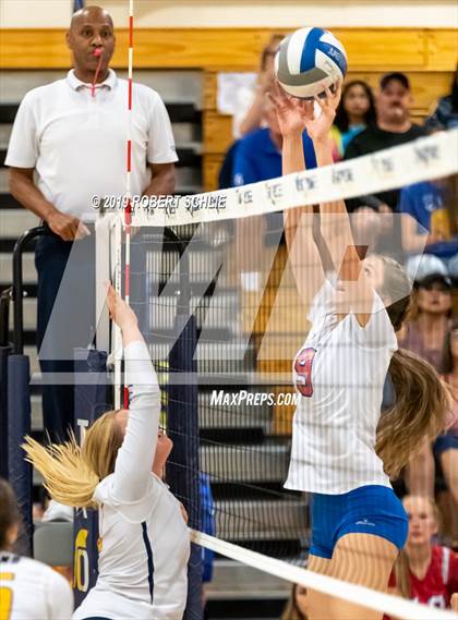 Thumbnail 3 in Folsom @ Oak Ridge photogallery.