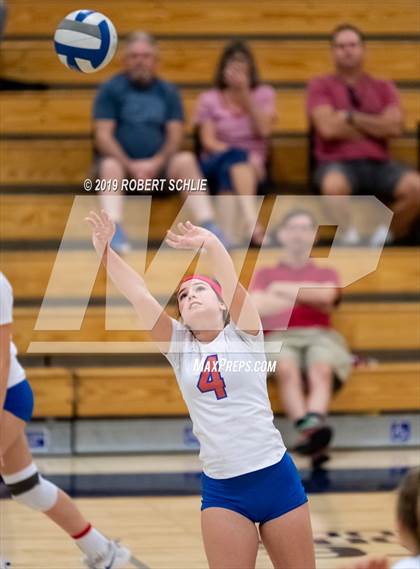 Thumbnail 2 in Folsom @ Oak Ridge photogallery.
