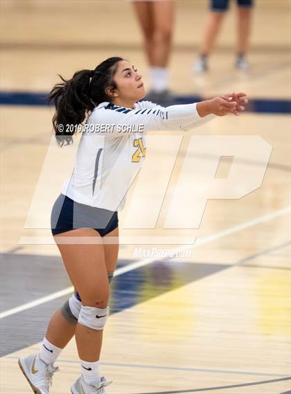 Thumbnail 2 in Folsom @ Oak Ridge photogallery.