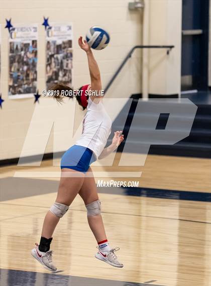Thumbnail 3 in Folsom @ Oak Ridge photogallery.