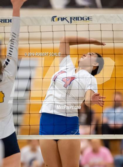 Thumbnail 2 in Folsom @ Oak Ridge photogallery.