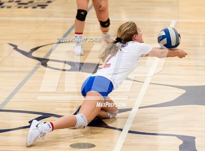 Thumbnail 3 in Folsom @ Oak Ridge photogallery.