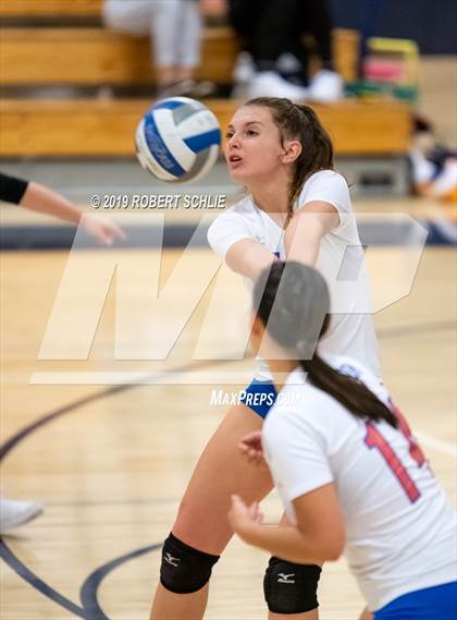 Thumbnail 3 in Folsom @ Oak Ridge photogallery.
