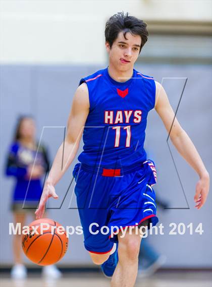 Thumbnail 2 in Hays vs. Miller (UIL 4A Regional Semifinal) photogallery.