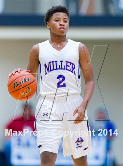 Thumbnail 1 in Hays vs. Miller (UIL 4A Regional Semifinal) photogallery.
