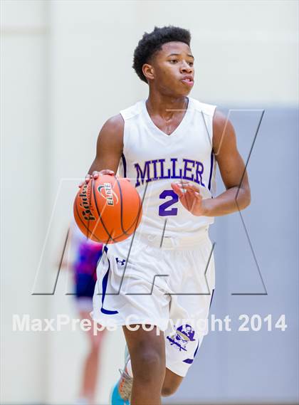 Thumbnail 1 in Hays vs. Miller (UIL 4A Regional Semifinal) photogallery.