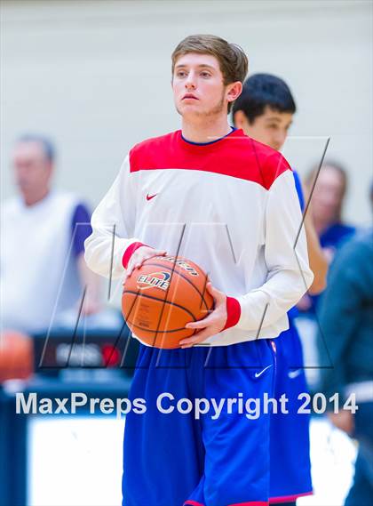 Thumbnail 1 in Hays vs. Miller (UIL 4A Regional Semifinal) photogallery.
