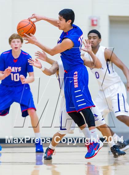 Thumbnail 1 in Hays vs. Miller (UIL 4A Regional Semifinal) photogallery.