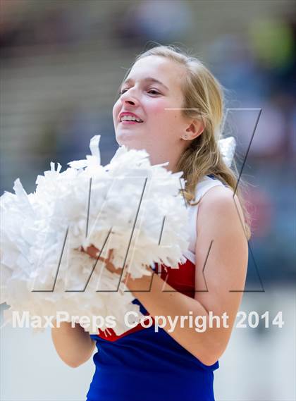 Thumbnail 3 in Hays vs. Miller (UIL 4A Regional Semifinal) photogallery.