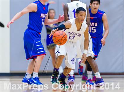 Thumbnail 3 in Hays vs. Miller (UIL 4A Regional Semifinal) photogallery.