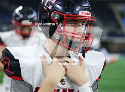 Thumbnail 1 in Motley County vs. Strawn (UIL Football 6-Man 1A D2 Finals) photogallery.