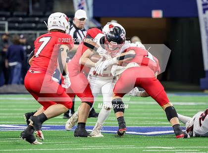 Thumbnail 3 in Motley County vs. Strawn (UIL Football 6-Man 1A D2 Finals) photogallery.