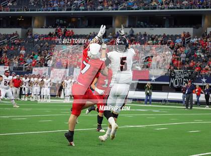 Thumbnail 2 in Motley County vs. Strawn (UIL Football 6-Man 1A D2 Finals) photogallery.