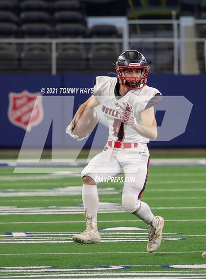 Thumbnail 2 in Motley County vs. Strawn (UIL Football 6-Man 1A D2 Finals) photogallery.