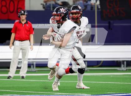 Thumbnail 1 in Motley County vs. Strawn (UIL Football 6-Man 1A D2 Finals) photogallery.