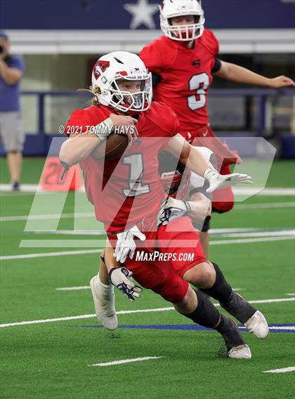 Thumbnail 1 in Motley County vs. Strawn (UIL Football 6-Man 1A D2 Finals) photogallery.