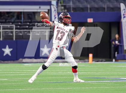 Thumbnail 2 in Motley County vs. Strawn (UIL Football 6-Man 1A D2 Finals) photogallery.