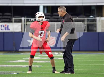 Thumbnail 3 in Motley County vs. Strawn (UIL Football 6-Man 1A D2 Finals) photogallery.