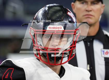 Thumbnail 1 in Motley County vs. Strawn (UIL Football 6-Man 1A D2 Finals) photogallery.