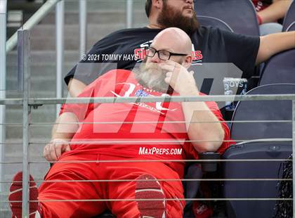 Thumbnail 2 in Motley County vs. Strawn (UIL Football 6-Man 1A D2 Finals) photogallery.