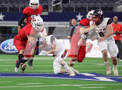 Thumbnail 3 in Motley County vs. Strawn (UIL Football 6-Man 1A D2 Finals) photogallery.