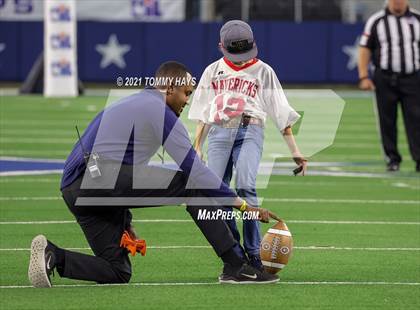 Thumbnail 1 in Motley County vs. Strawn (UIL Football 6-Man 1A D2 Finals) photogallery.