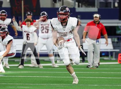Thumbnail 3 in Motley County vs. Strawn (UIL Football 6-Man 1A D2 Finals) photogallery.