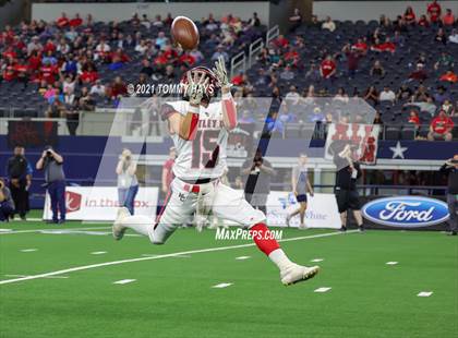 Thumbnail 3 in Motley County vs. Strawn (UIL Football 6-Man 1A D2 Finals) photogallery.