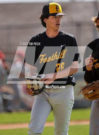 Thumbnail 1 in Foothill @ El Modena photogallery.