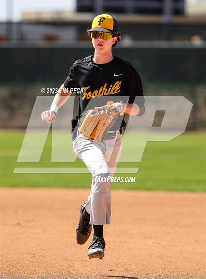Thumbnail 3 in Foothill @ El Modena photogallery.