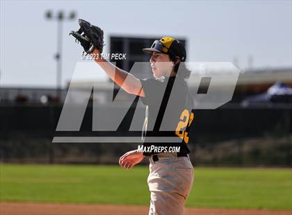 Thumbnail 1 in Foothill @ El Modena photogallery.
