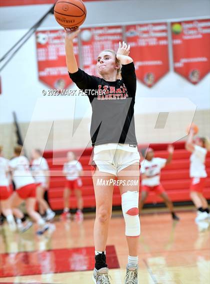 Thumbnail 2 in Delsea @ Lenape photogallery.