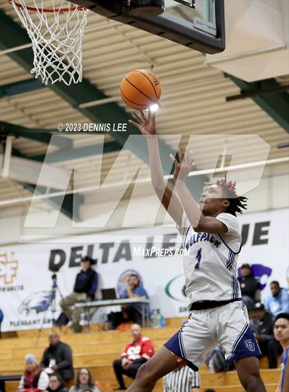 Thumbnail 1 in Benicia vs. Cosumnes Oaks (Simply Showdown) photogallery.