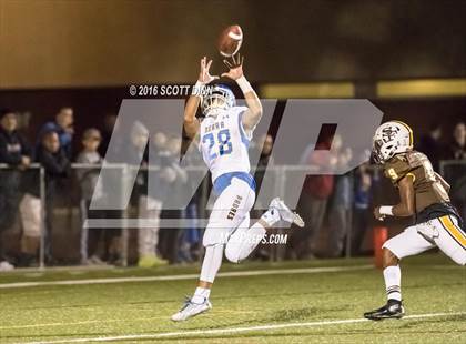 Thumbnail 3 in Serra @ Saint Francis (CIF CCS Open D2 Semifinal) photogallery.
