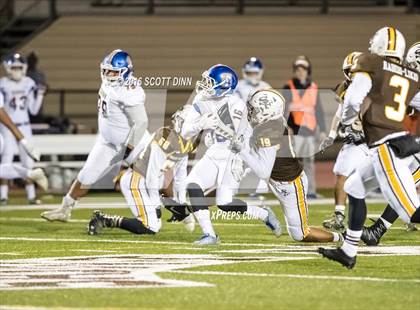 Thumbnail 1 in Serra @ Saint Francis (CIF CCS Open D2 Semifinal) photogallery.