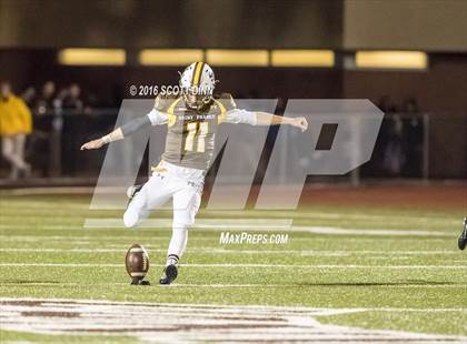Thumbnail 1 in Serra @ Saint Francis (CIF CCS Open D2 Semifinal) photogallery.