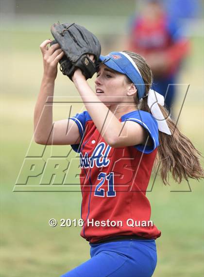 Thumbnail 1 in Mission Viejo vs. Los Alamitos (Michelle Carew Classic) photogallery.