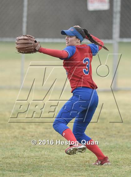 Thumbnail 1 in Mission Viejo vs. Los Alamitos (Michelle Carew Classic) photogallery.