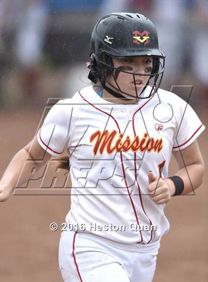 Thumbnail 3 in Mission Viejo vs. Los Alamitos (Michelle Carew Classic) photogallery.