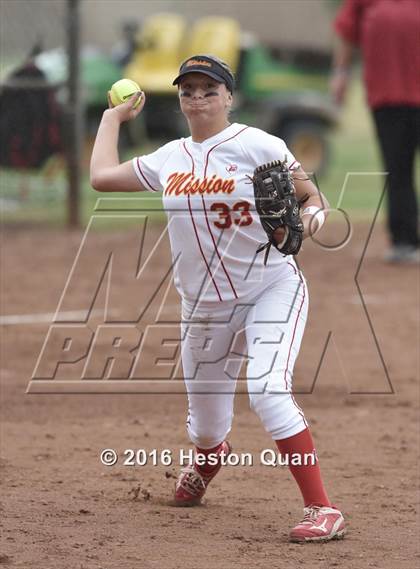 Thumbnail 3 in Mission Viejo vs. Los Alamitos (Michelle Carew Classic) photogallery.