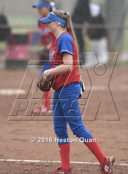 Thumbnail 2 in Mission Viejo vs. Los Alamitos (Michelle Carew Classic) photogallery.