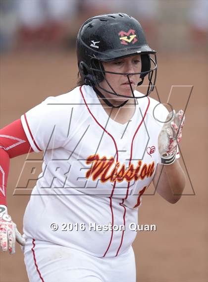 Thumbnail 3 in Mission Viejo vs. Los Alamitos (Michelle Carew Classic) photogallery.