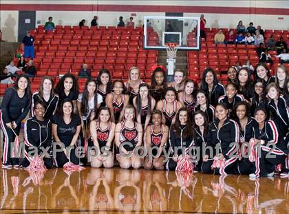 Thumbnail 2 in MacArthur vs. Coronado (5A Region 1 Semifinal) photogallery.