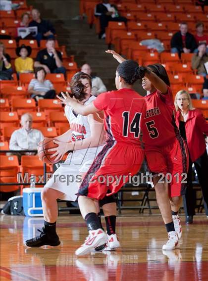 Thumbnail 1 in MacArthur vs. Coronado (5A Region 1 Semifinal) photogallery.
