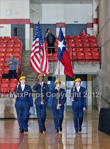 Thumbnail 2 in MacArthur vs. Coronado (5A Region 1 Semifinal) photogallery.