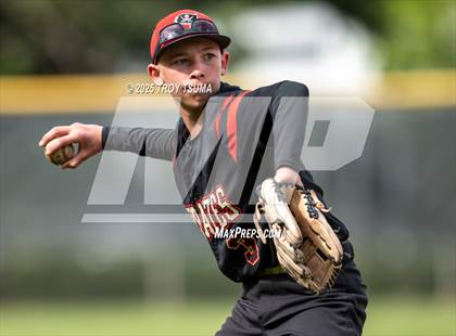 Thumbnail 3 in Neah-Kah-Nie @ Valley Catholic photogallery.