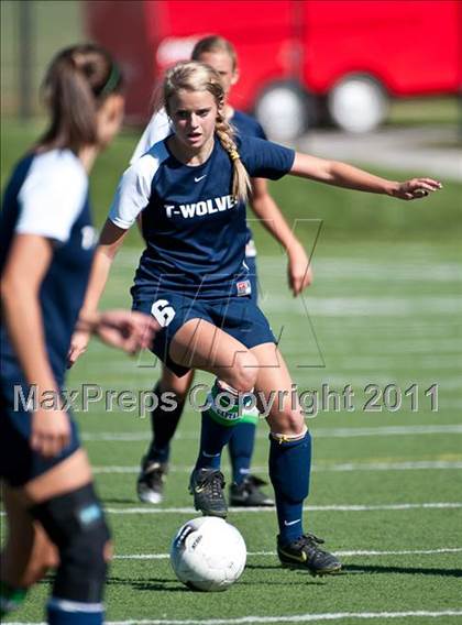 Thumbnail 2 in Timpanogos vs Snow Canyon (4A Semifinal) photogallery.